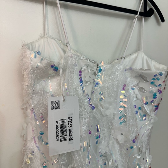 White Sequin Hello Molly Dress - Absorbing Beauty / Saints and Secrets Size M - Picture 8 of 12